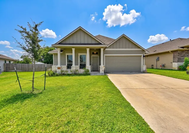 Homes for sale in Brenham, TX | 803 Davy St, Brenham, TX 77833 | MLS# 11146093