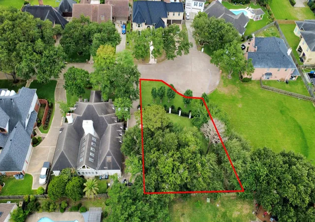 5th image of 8306 Candlegreen Ln, Houston, TX 77071 | MLS# 56948302