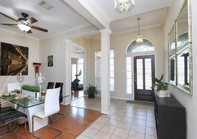 4th image of 12318 Shadow Island Dr, Houston, TX 77082 | MLS# 49917061