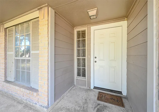 Photo 3 of Single family home for sale at 2314 Buttonhill Dr, Missouri City, TX 77489 | MLS# 61692286 | Listing updated on 2026-08-28