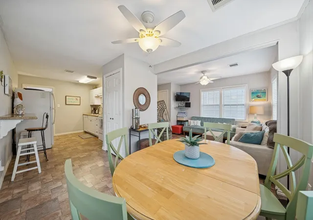 Photo 3 of Sale Pending at 4121 Las Palmas St, Galveston, TX 77554 | MLS# 61708682 | Listing updated on 2026-09-18