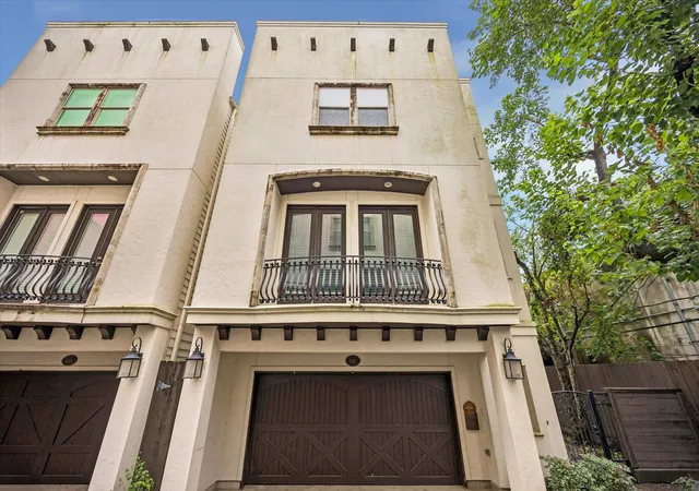 2nd image of 1112 Peveto St #C, Houston, TX 77019 | MLS# 23051453