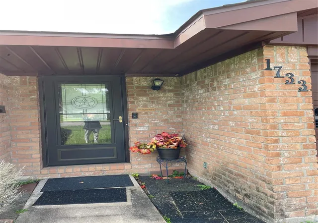 Photo 3 of Single family home for sale at 1733 Brumbelow St, Rosenberg, TX 77471 | MLS# 34808236 | Listing updated on 2026-09-27
