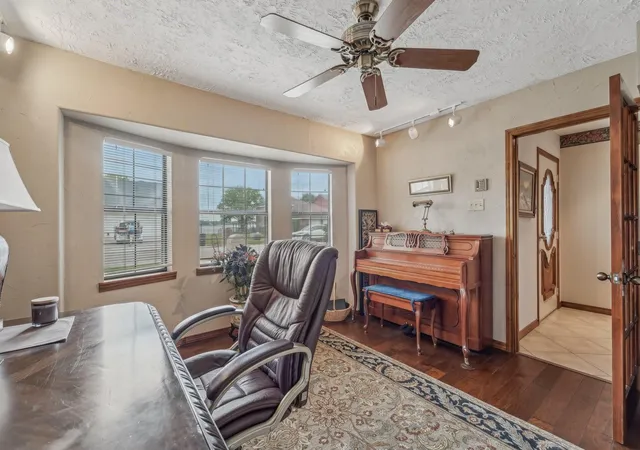 Photo 4 of Single family home for sale at 9243 Deepwater Dr, Montgomery, TX 77356 | MLS# 86537295 | Listing updated on 2026-09-20