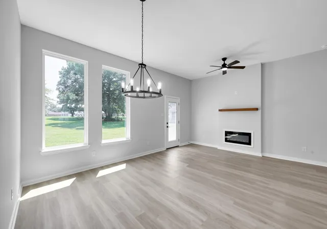 Photo 3 of Townhouse for sale at 14833 Spica Ct, Willis, TX 77318 | MLS# 61128664 | Listing updated on 2026-08-31