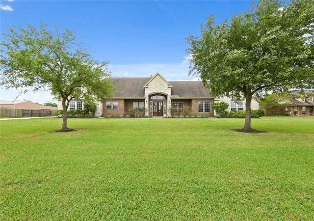 1st image of 4502 Landon Ln, Baytown, TX 77523 | MLS# 98041099
