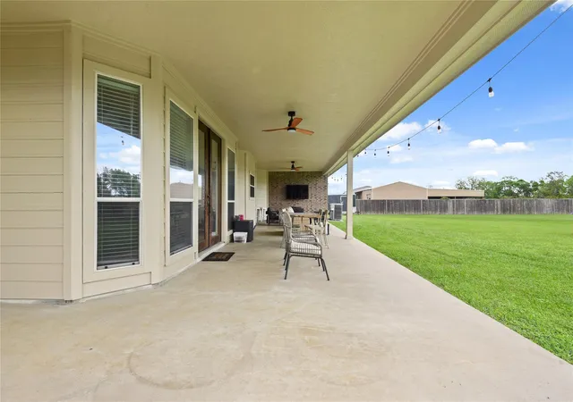 37th image of 4502 Landon Ln, Baytown, TX 77523 | MLS# 98041099