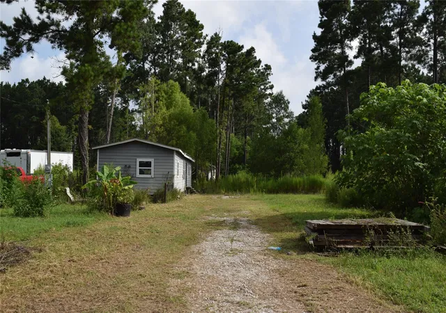 Photo 3 of Single family home for sale at 91 County Rd 5001, Cleveland, TX 77327 | MLS# 10212616 | Listing updated on 2026-10-17