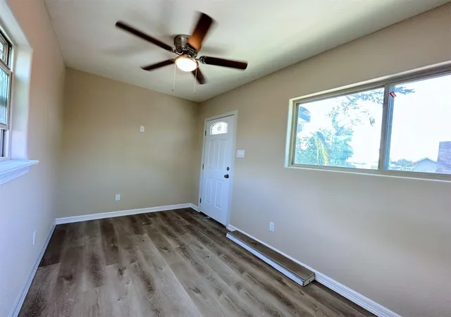 38th image of 426 Middle St, Houston, TX 77003 | MLS# 987498
