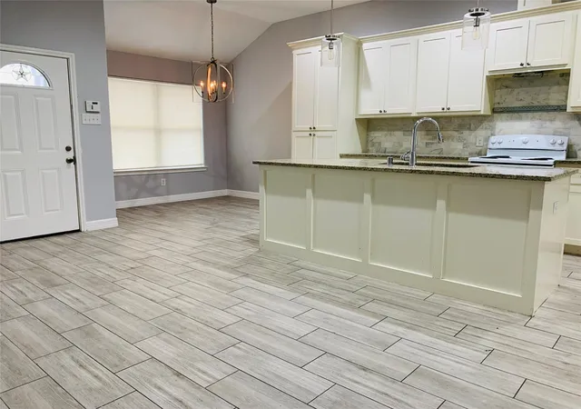 Photo 3 of Multi family home for sale at 4734 Branch St, Houston, TX 77021 | MLS# 18120476 | Listing updated on 2026-07-21