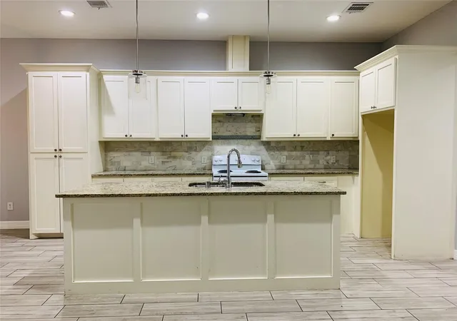 Photo 4 of Multi family home for sale at 4734 Branch St, Houston, TX 77021 | MLS# 18120476 | Listing updated on 2026-07-21