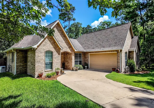 Homes for sale in Huntsville, TX | 1112 Tielway, Huntsville, TX 77340 | MLS# 8005443