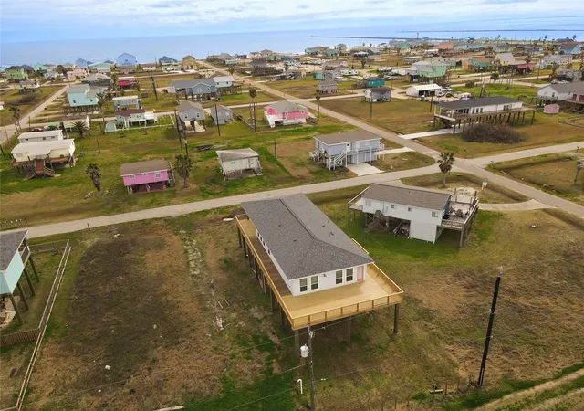 Homes for sale in Surfside Beach, TX | 508 Texas St, Surfside Beach, TX 77541 | MLS# 5007796