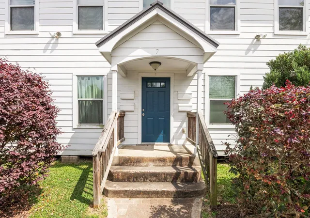 5th image of 7 Latham St, Houston, TX 77011