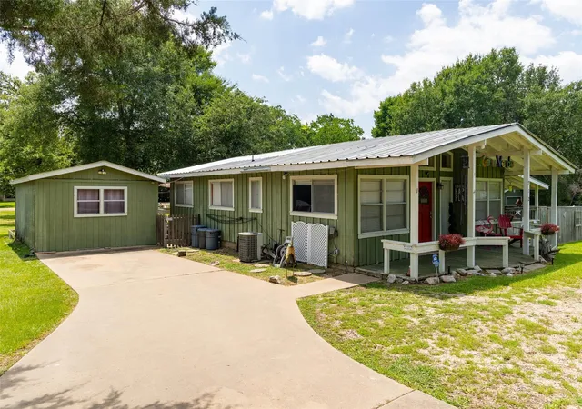 5th image of 712 Birch Hollow Dr, Somerville, TX 77879 | MLS# 15751448