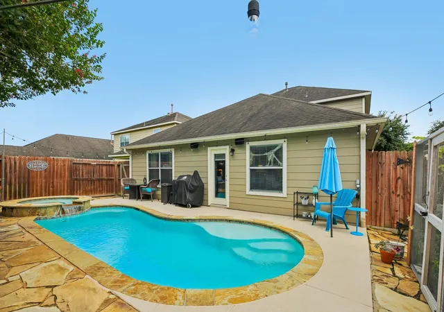 image of 26526 Marble Falls Bnd, Katy, TX 77494 | MLS# 90039094