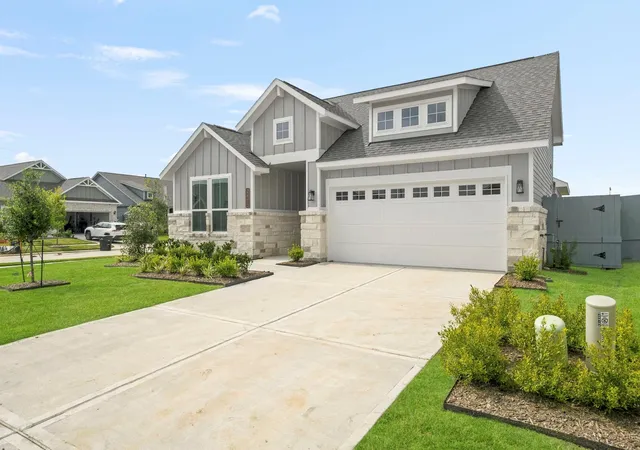 2nd image of 32303 Clouser Minnow Ct, Fulshear, TX 77441 | MLS# 69408011