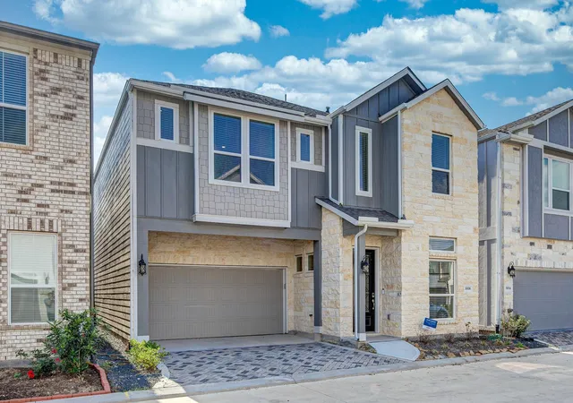 2nd image of 3006 Moonlit Mesa Ln, Houston, TX 77063 | MLS# 87083412