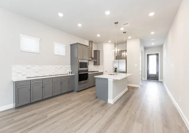 4th image of 3006 Moonlit Mesa Ln, Houston, TX 77063 | MLS# 87083412