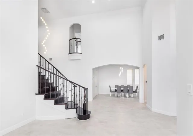 4th image of 11427 Noblewood Crest Ln, Houston, TX 77082 | MLS# 8189977