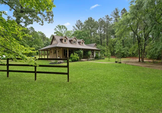 Photo 4 of Single family home for sale at 25672 Magnolia Pines Dr, Magnolia, TX 77355 | MLS# 30310020 | Listing updated on 2026-06-26