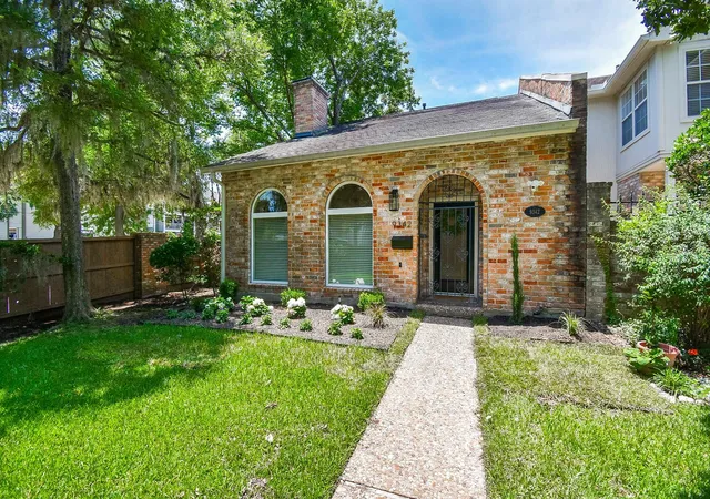 49th image of 9342 Briar Forest Dr, Houston, TX 77063 | MLS# 59024334