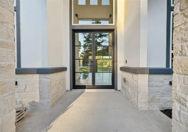 Photo 3 of Single family home for sale at 24927 Hopeview Way, Montgomery, TX 77356 | MLS# 46876007 | Listing updated on 2026-10-08