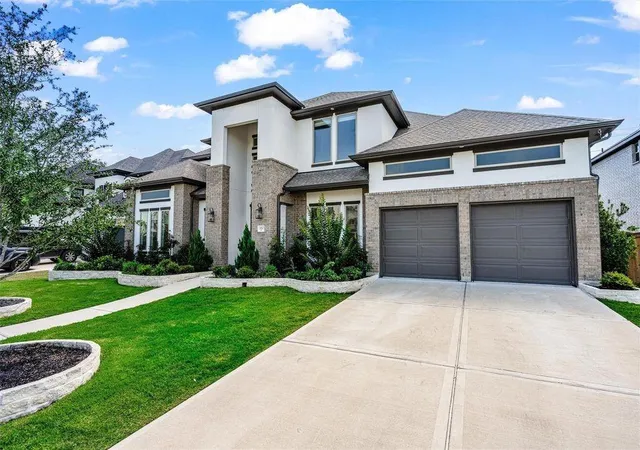 Photo 3 of Sale Pending at 13810 Friarstone Pointe Dr, Cypress, TX 77433 | MLS# 52818984 | Listing updated on 2026-09-03
