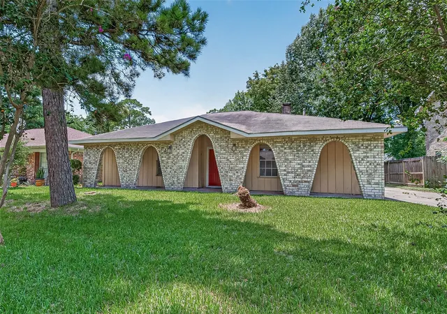 4th image of 23027 Briarcreek Blvd, Spring, TX 77373 | MLS# 74526372