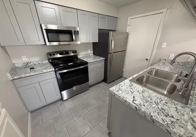 3rd image of 2277 S Kirkwood Rd #104, Houston, TX 77077 | MLS# 26405706