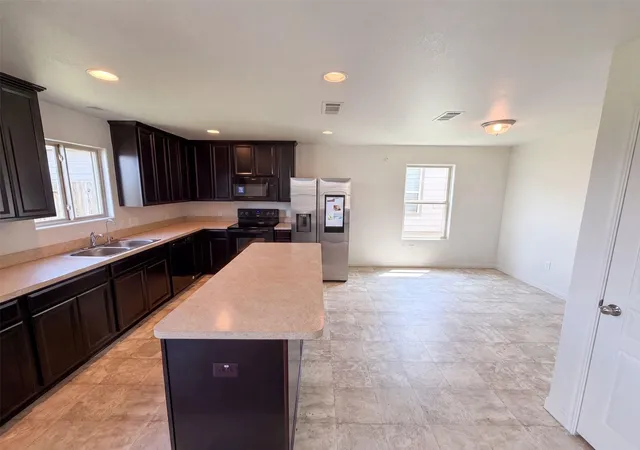 Photo 2 of Single family home for sale at 10335 Dawson Hill Ln, Houston, TX 77044 | MLS# 93407430 | Listing updated on 2026-09-19