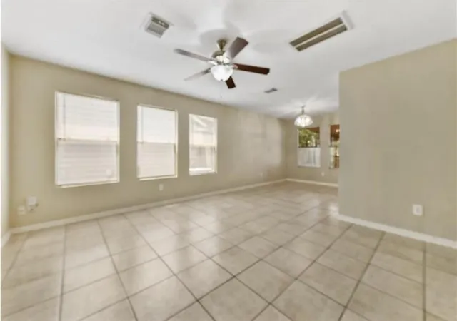 Photo 4 of Single family home for sale at 2106 Tomlinson Trail Dr, Houston, TX 77067 | MLS# 6035669 | Listing updated on 2026-09-19