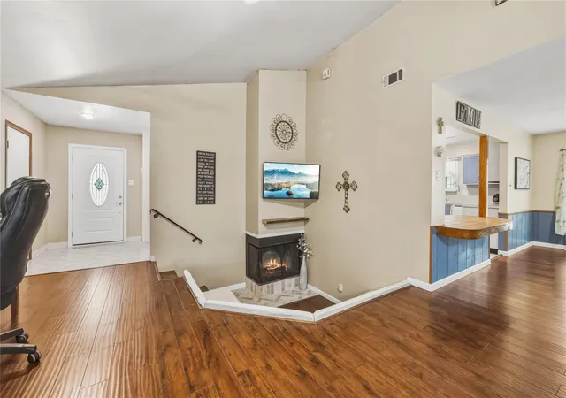 4th image of 25341 Dogwood Ln, Splendora, TX 77372 | MLS# 85510154