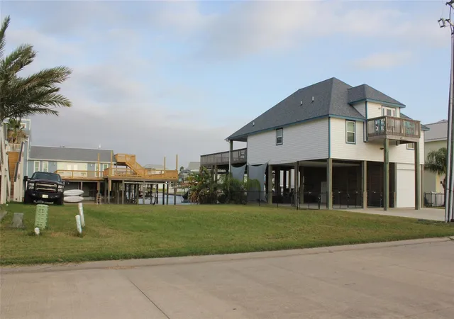 Photo 1 of Land for sale at 22210 Cantina Dr, Galveston, TX 77554 | MLS# 68807599 | Listing updated on 2026-09-06