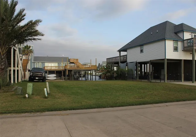 Photo 3 of Land for sale at 22210 Cantina Dr, Galveston, TX 77554 | MLS# 68807599 | Listing updated on 2026-09-06