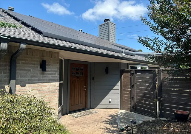 Photo 3 of Single family home for sale at 1406 Rushworth Dr, Houston, TX 77014 | MLS# 62369672 | Listing updated on 2026-09-22