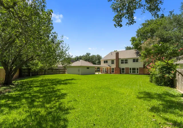 4th image of 4519 Warwick Dr, Sugar Land, TX 77479 | MLS# 54068655