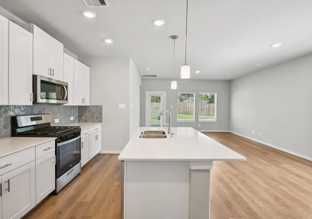 Photo 2 of Sale Pending at 19214 Newman Gdns Rd, Crosby, TX 77532 | MLS# 17465201 | Listing updated on 2026-10-02