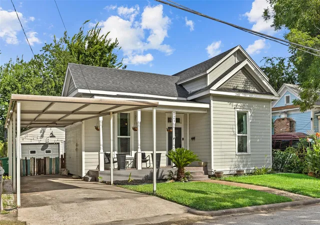 1st image of 521 N Jenkins St, Houston, TX 77003 | MLS# 33395006