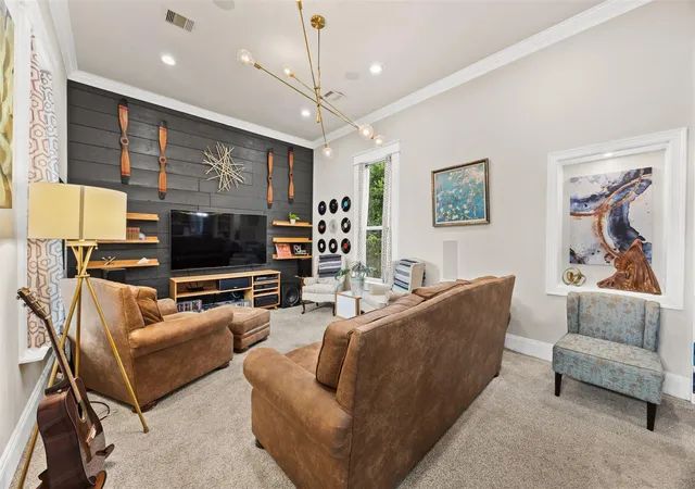 3rd image of 521 N Jenkins St, Houston, TX 77003 | MLS# 33395006