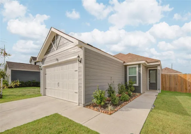 Homes for sale in Houston, TX | 8007 Vanilla Orchid Dr, Houston, TX 77016 | MLS# 77831810