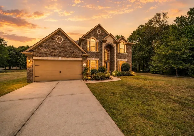 2nd image of 9061 Water Buck Ln, Conroe, TX 77303 | MLS# 52059415