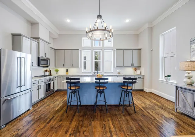 3rd image of 253 E 27Th St, Houston, TX 77008 | MLS# 10573708
