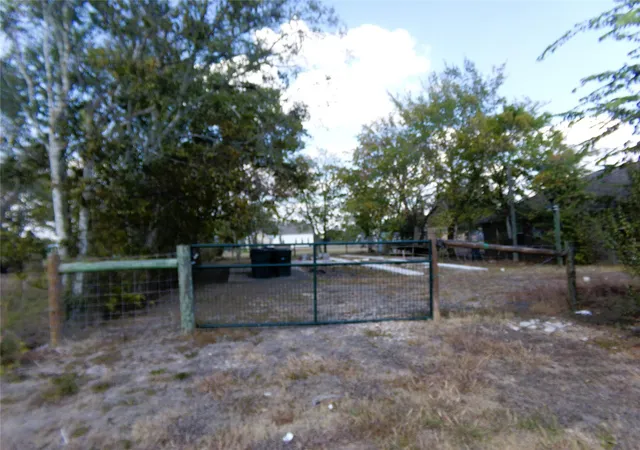 Homes for sale in Weimar, TX | 409 E Post Office St, Weimar, TX 78962 | MLS# 78018448