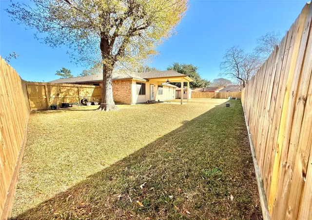 26th image of 1303 Sterling Green Ct, Houston, TX 77015 | MLS# 36992901