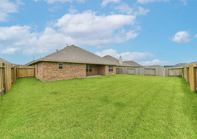 Homes for sale in Texas City, TX | 11017 Webber Ln, Texas City, TX 77591 | MLS# 66399438