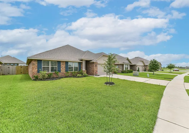 Homes for sale in Texas City, TX | 11017 Webber Ln, Texas City, TX 77591 | MLS# 66399438