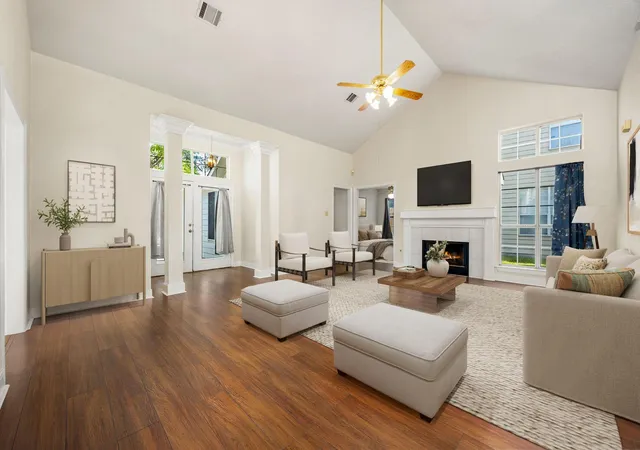 Photo 4 of Single family home for sale at 17222 Crown Meadow Ct, Houston, TX 77095 | MLS# 26874895 | Listing updated on 2026-10-04