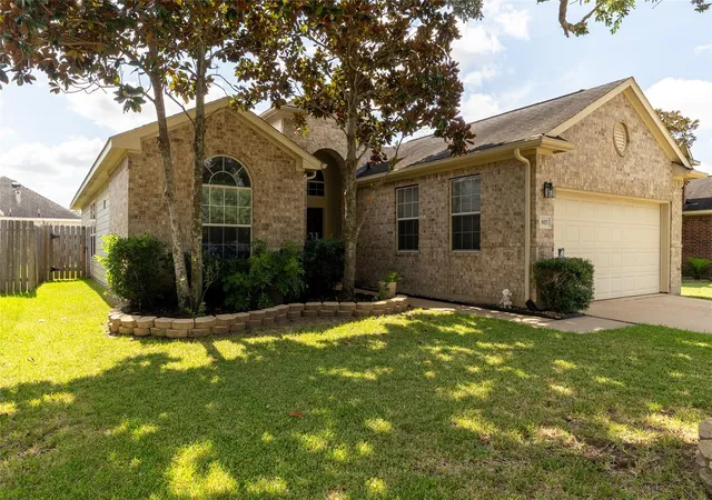 Photo 3 of Single family home for sale at 803 Pickett Hill Lane Lane, Rosenberg, TX 77469 | MLS# 87067802 | Listing updated on 2026-09-08