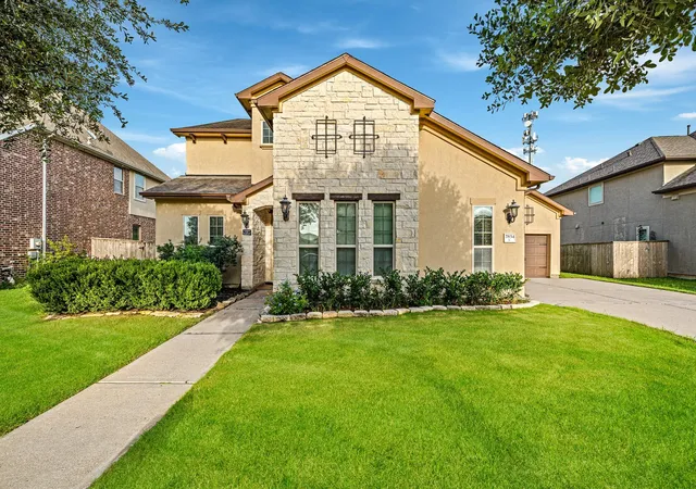 Photo 3 of Single family home for sale at 2834 Hollingsworth Pine Ln, Katy, TX 77494 | MLS# 60846886 | Listing updated on 2026-09-08